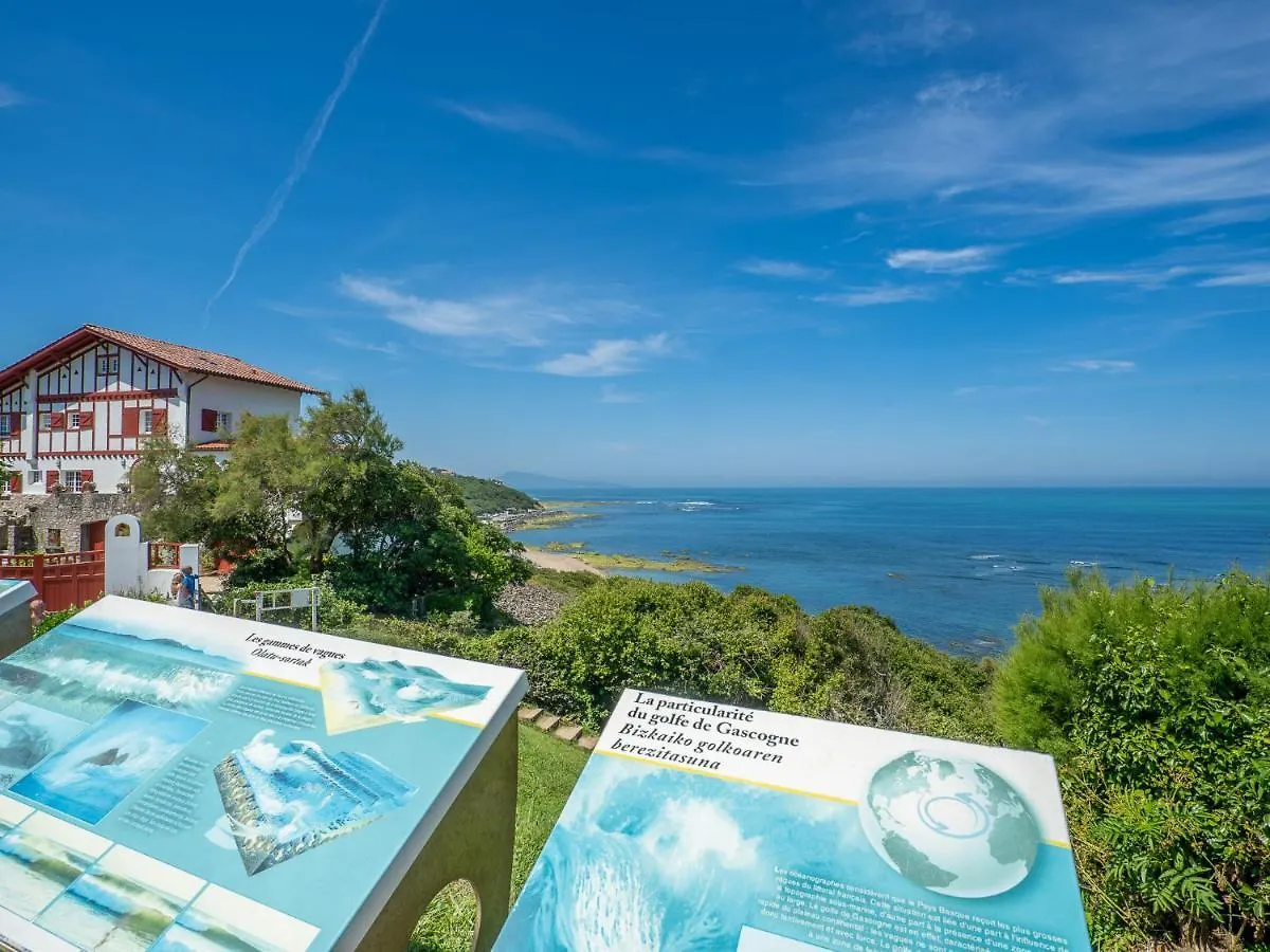 Apartment Le Fronton-1 By Interhome location